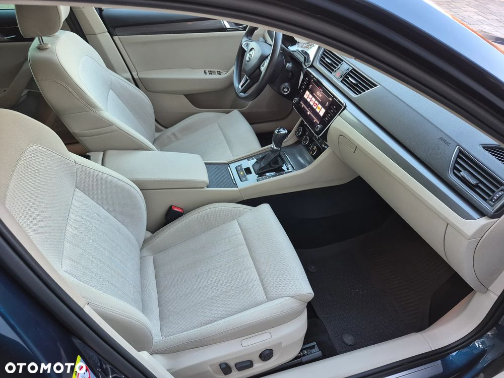 Skoda Superb 1.5 TSI ACT Style DSG - 9