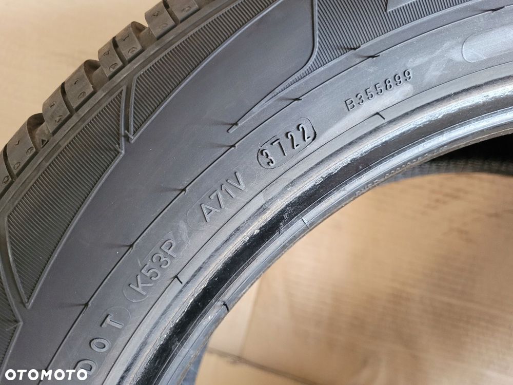 Dunlop SP Winter Sport 3D 215/60 R17C 104/102H 7,3MM 2022ROK - 5