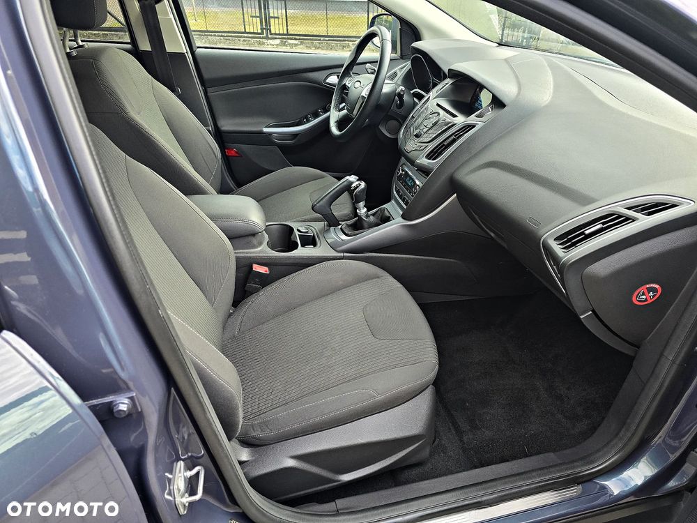 Ford Focus 1.6 TDCi DPF Start-Stopp-System Titanium - 23