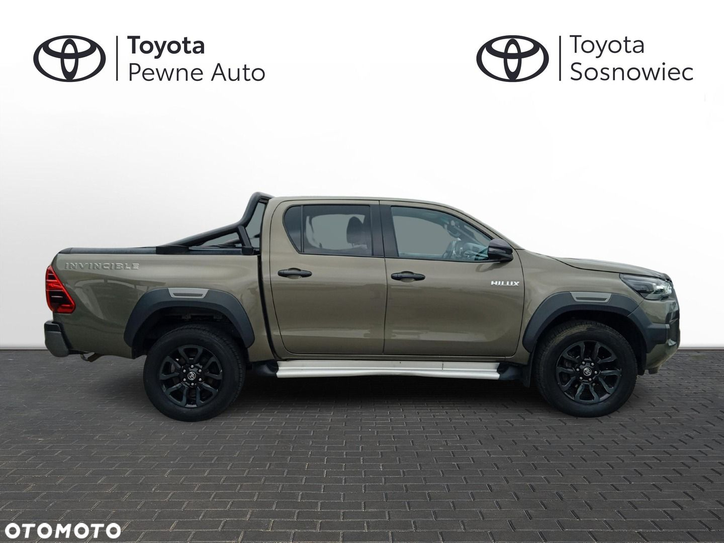 Toyota Hilux - 8