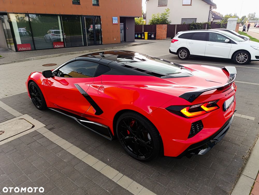 Chevrolet Corvette - 23