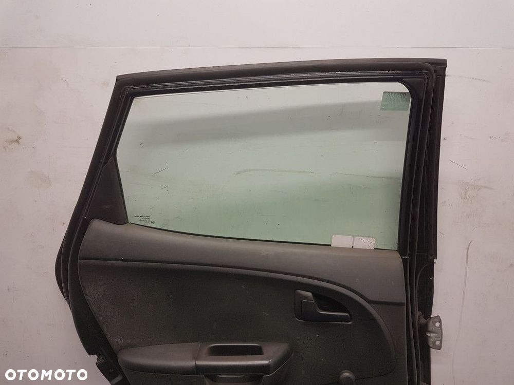KIA VENGA DRZWI TYŁ LEWE 9F - 14