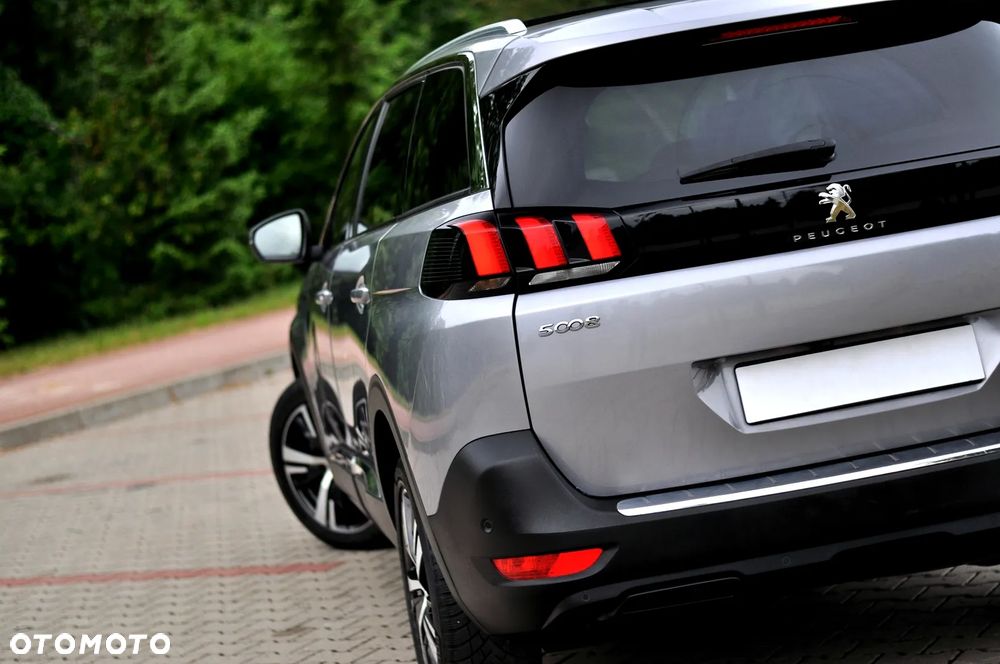 Peugeot 5008 1.2 PureTech Allure S&S - 10