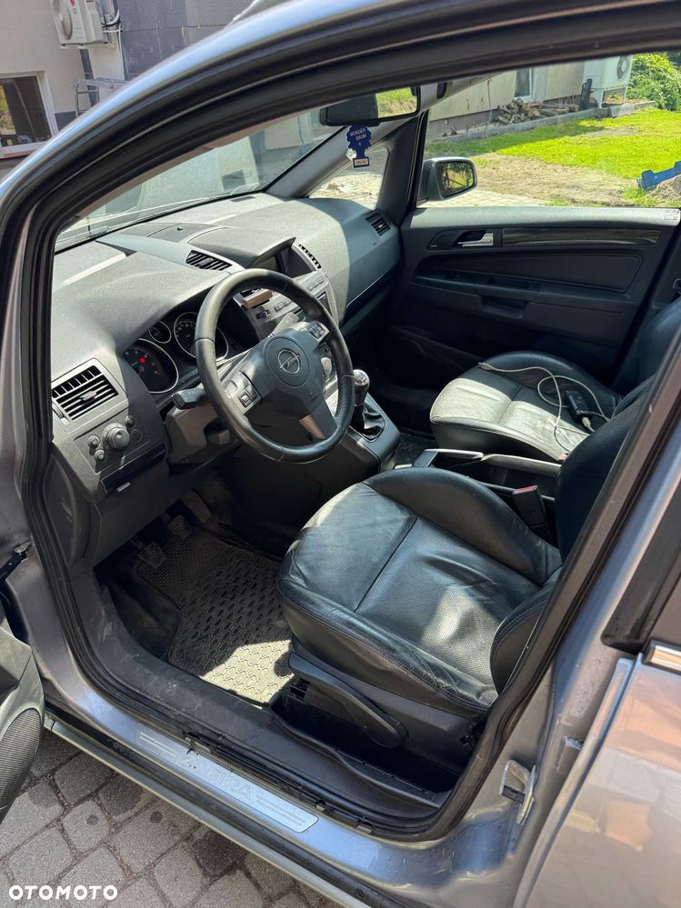 Opel Zafira - 7