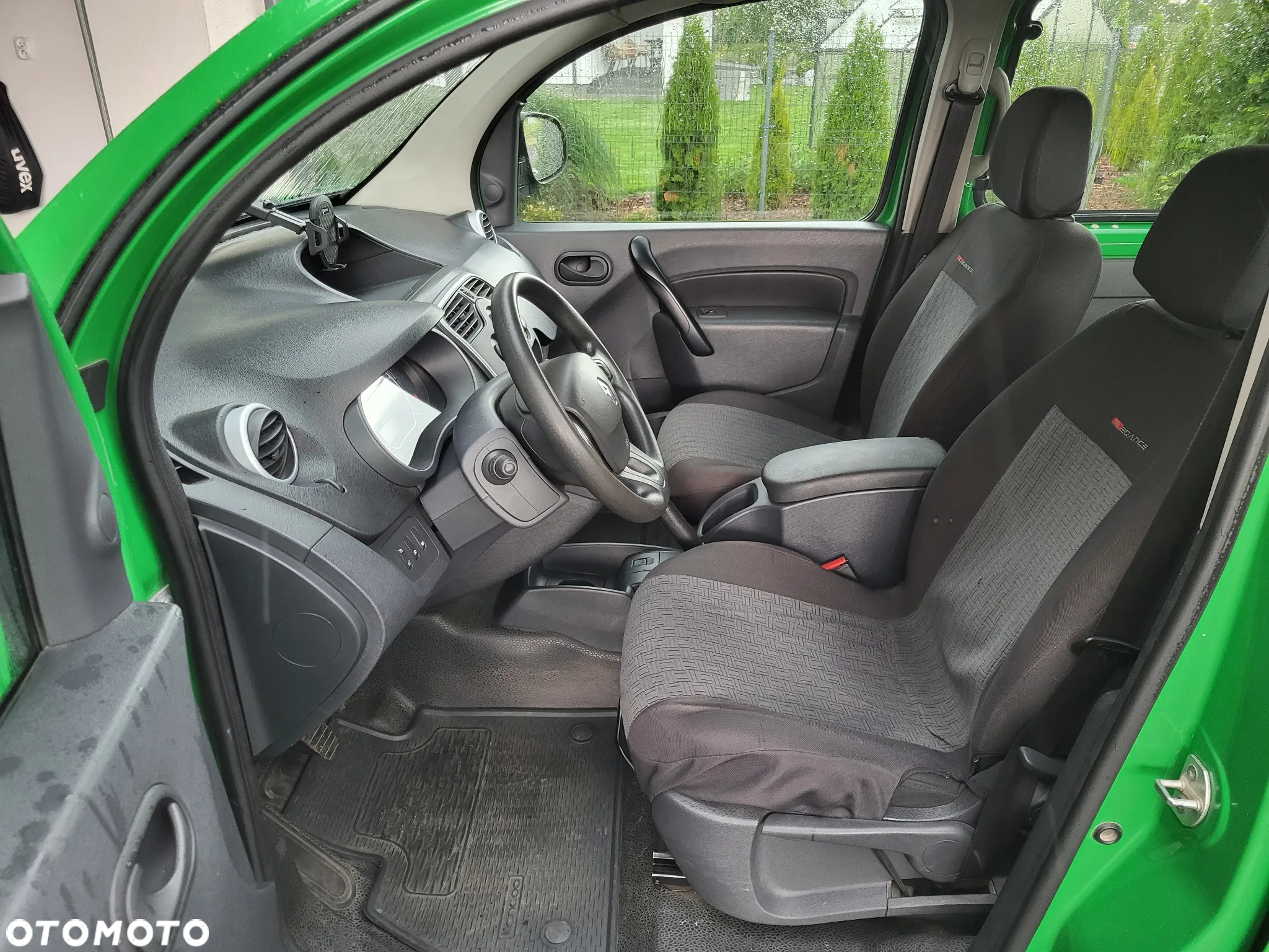 Renault Kangoo 1.5 dCi Business Eu6 - 24