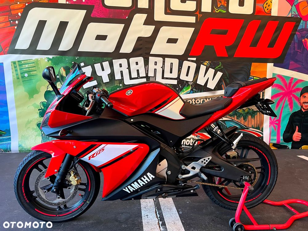 Yamaha YZF - 12