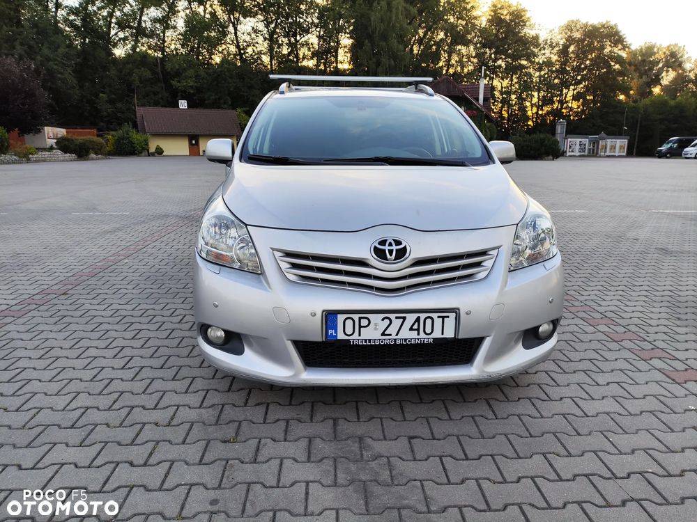 Toyota Verso 1.8 Sol plus 7os - 2