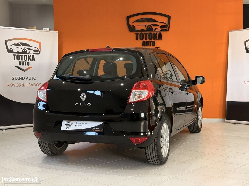 Renault Clio - 3