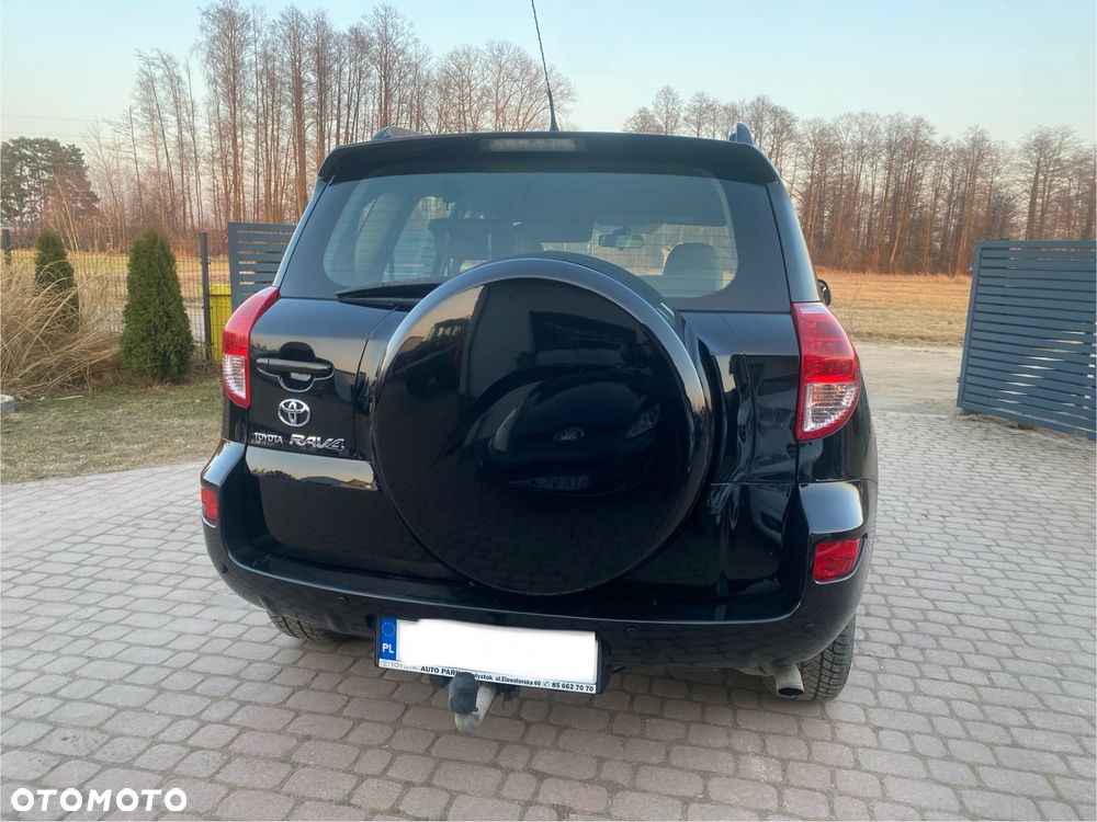 Toyota RAV4 2.2 D-4D Luna - 20