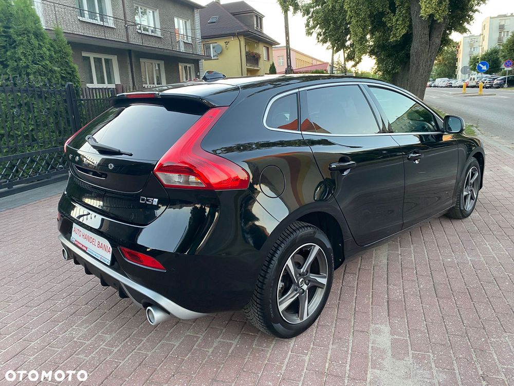 Volvo V40 D3 Geartronic RDesign - 26