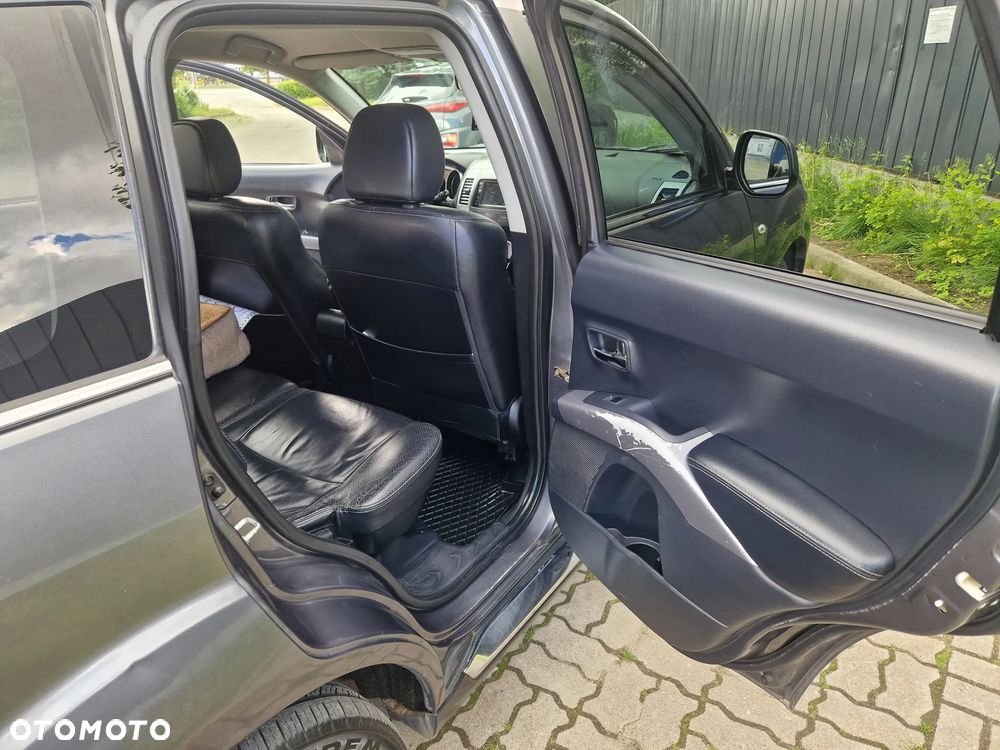 Citroën C-Crosser 2.2 HDi Exclusive - 6