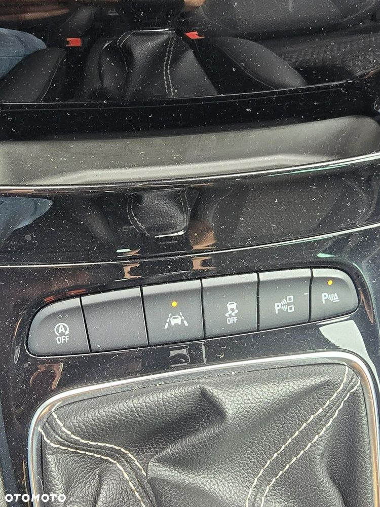 Opel Astra - 33
