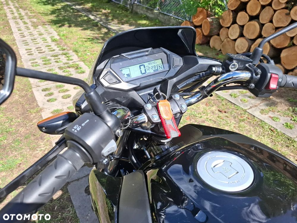 Honda CBF - 9