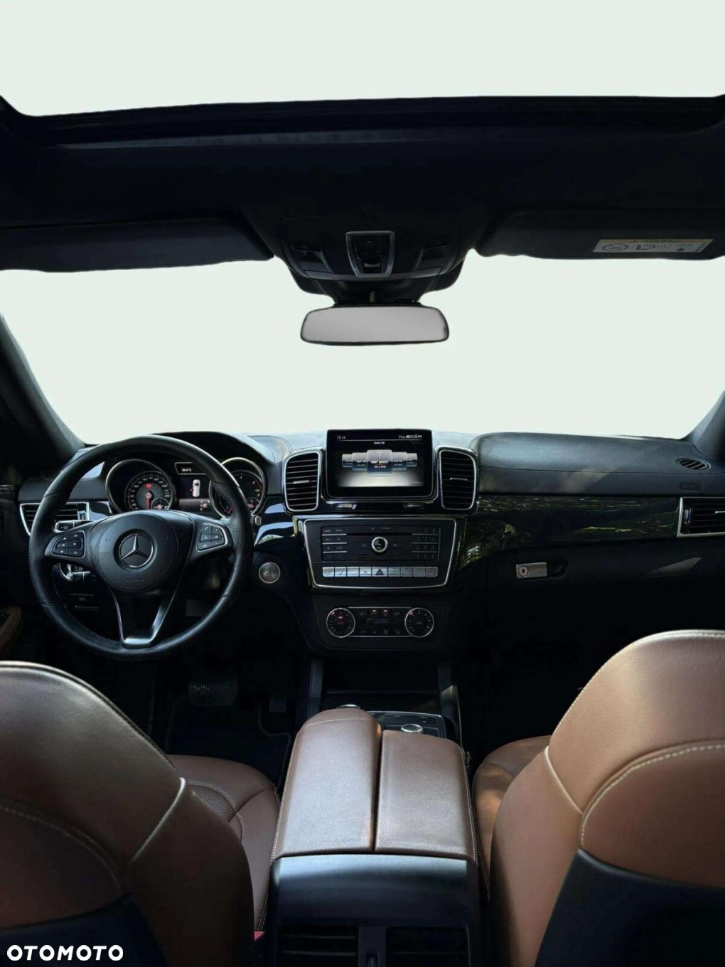 Mercedes-Benz GLS - 9