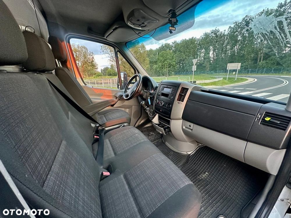 Mercedes-Benz SPRINTER - 14