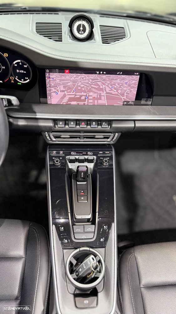 Porsche 911 (992) Carrera 4S PDK - 43