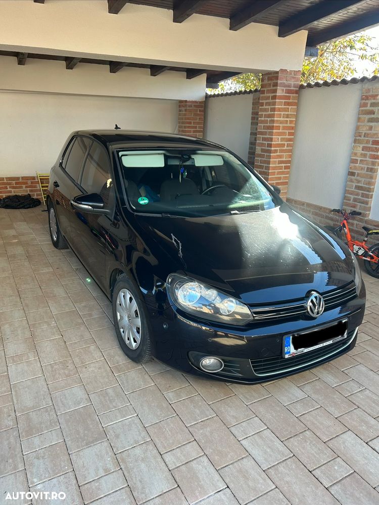Volkswagen Golf - 2