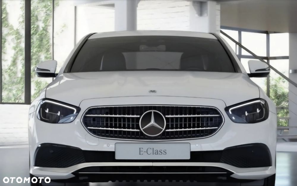 Mercedes-Benz Klasa E 200 9G-TRONIC Night Edition - 4