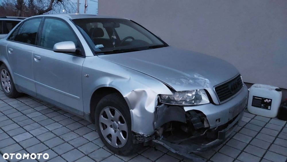 Audi A4 Limousine 1.9 TDI - 9