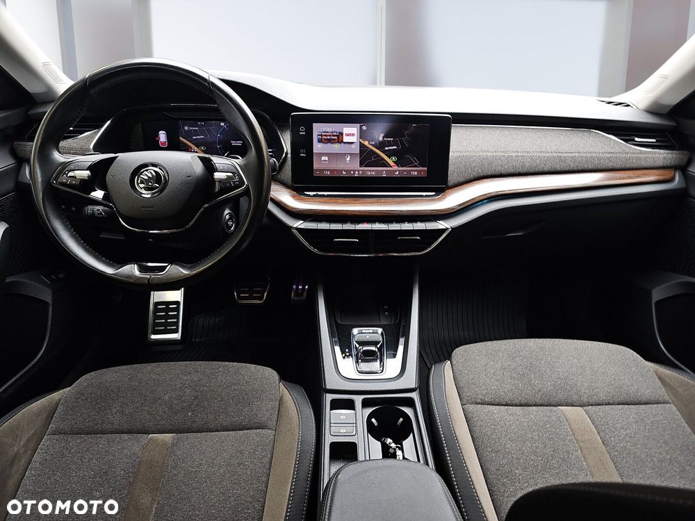 Skoda Octavia 2.0 TDI 4x4 Scout DSG - 8