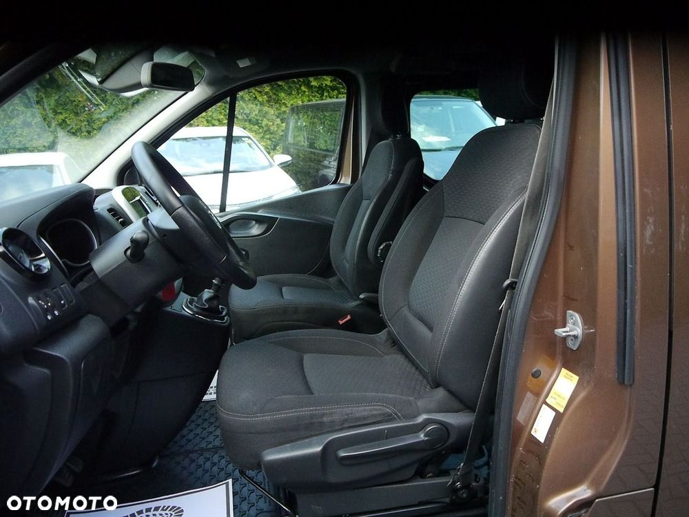 Opel Vivaro - 21