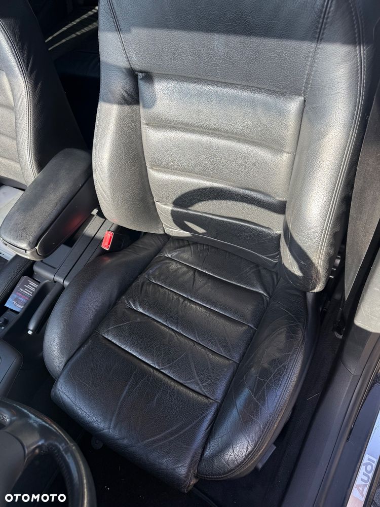 Audi A6 Avant 2.5 TDI Multitronic - 9