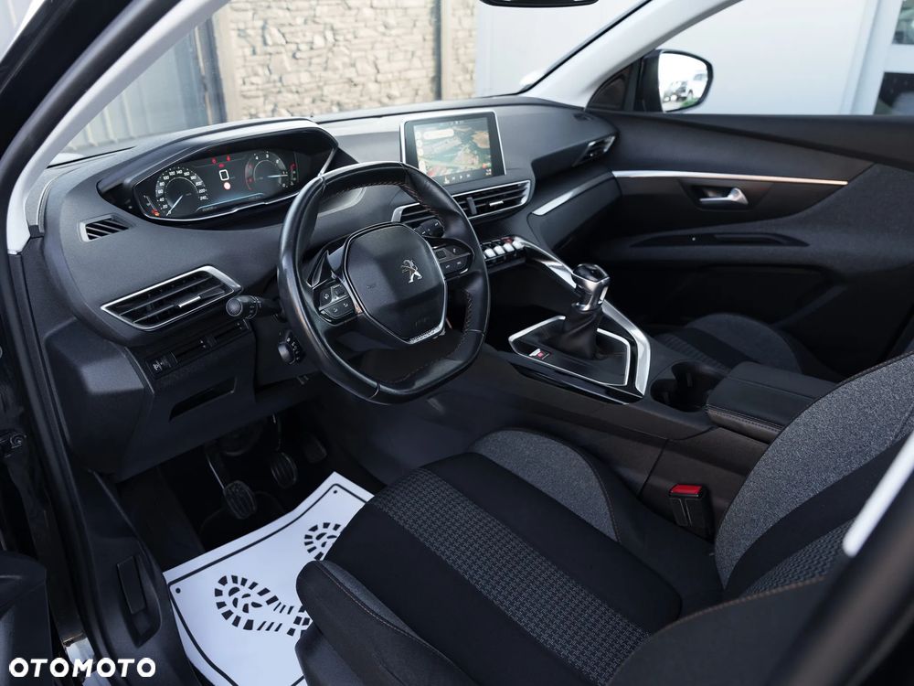 Peugeot 3008 1.6 BlueHDi Active S&S - 15