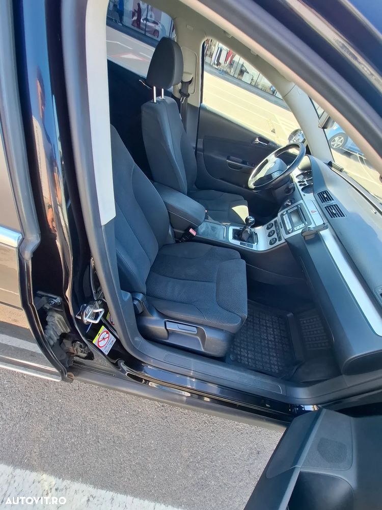 Volkswagen Passat - 15