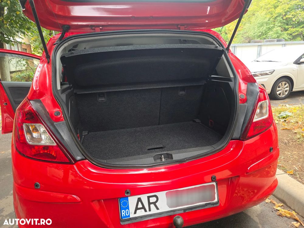 Opel Corsa 1.2i Essentia - 14