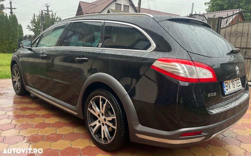 Peugeot 508 RXH Hybrid4 - 2