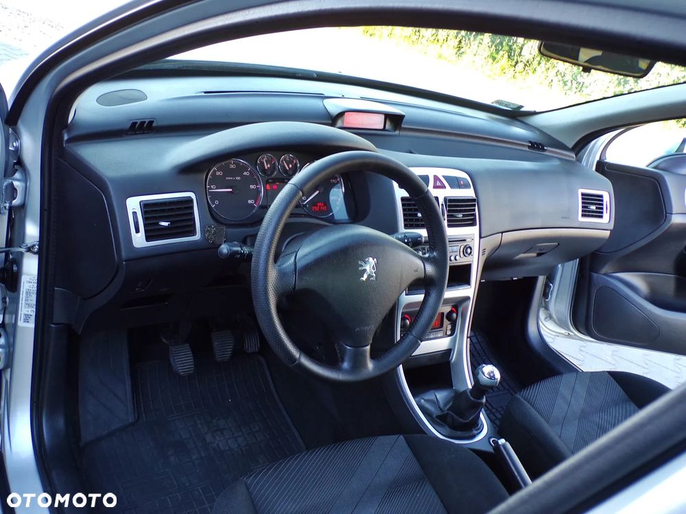 Peugeot 307 HDi SW 110 - 15