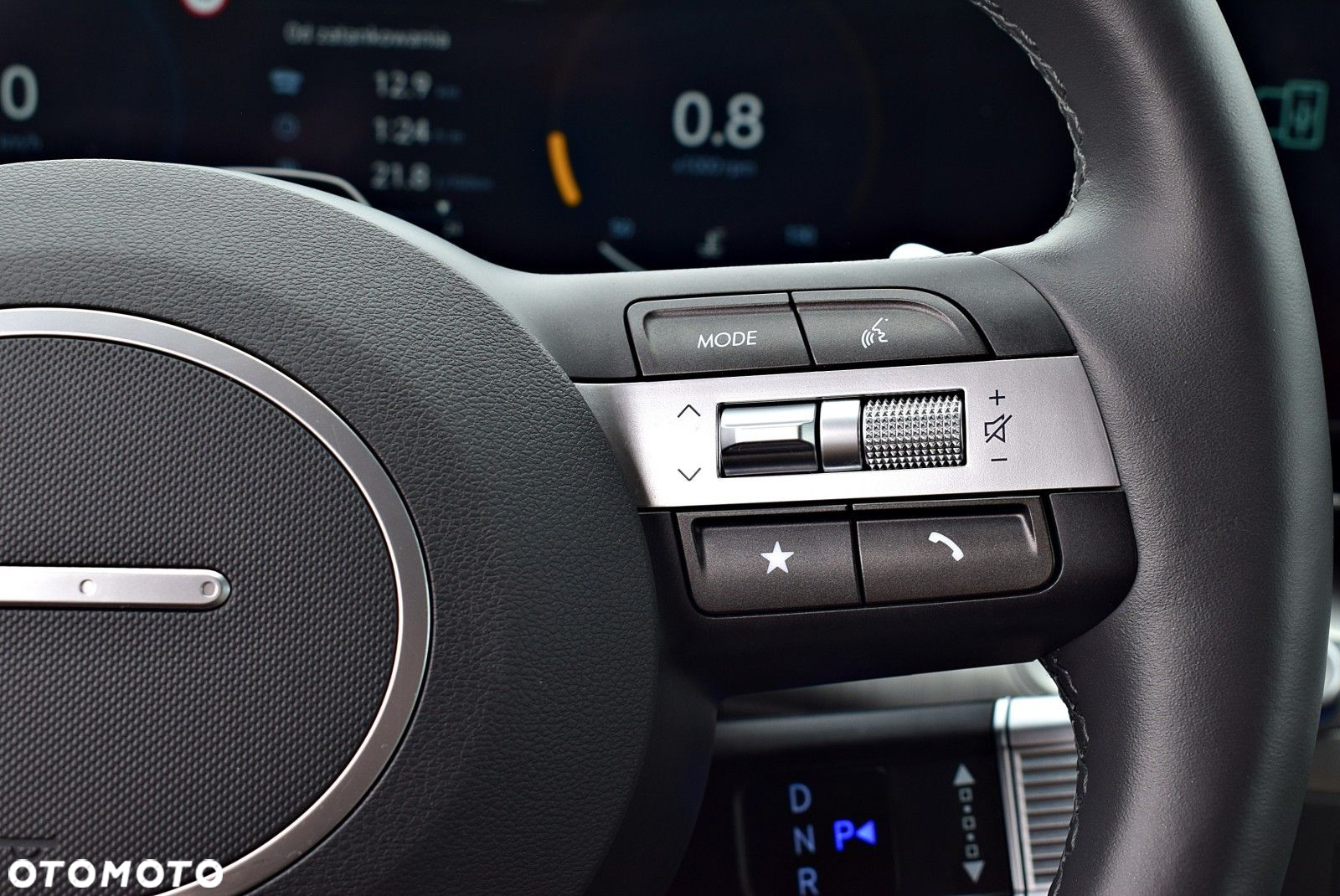 Hyundai Kona - 32