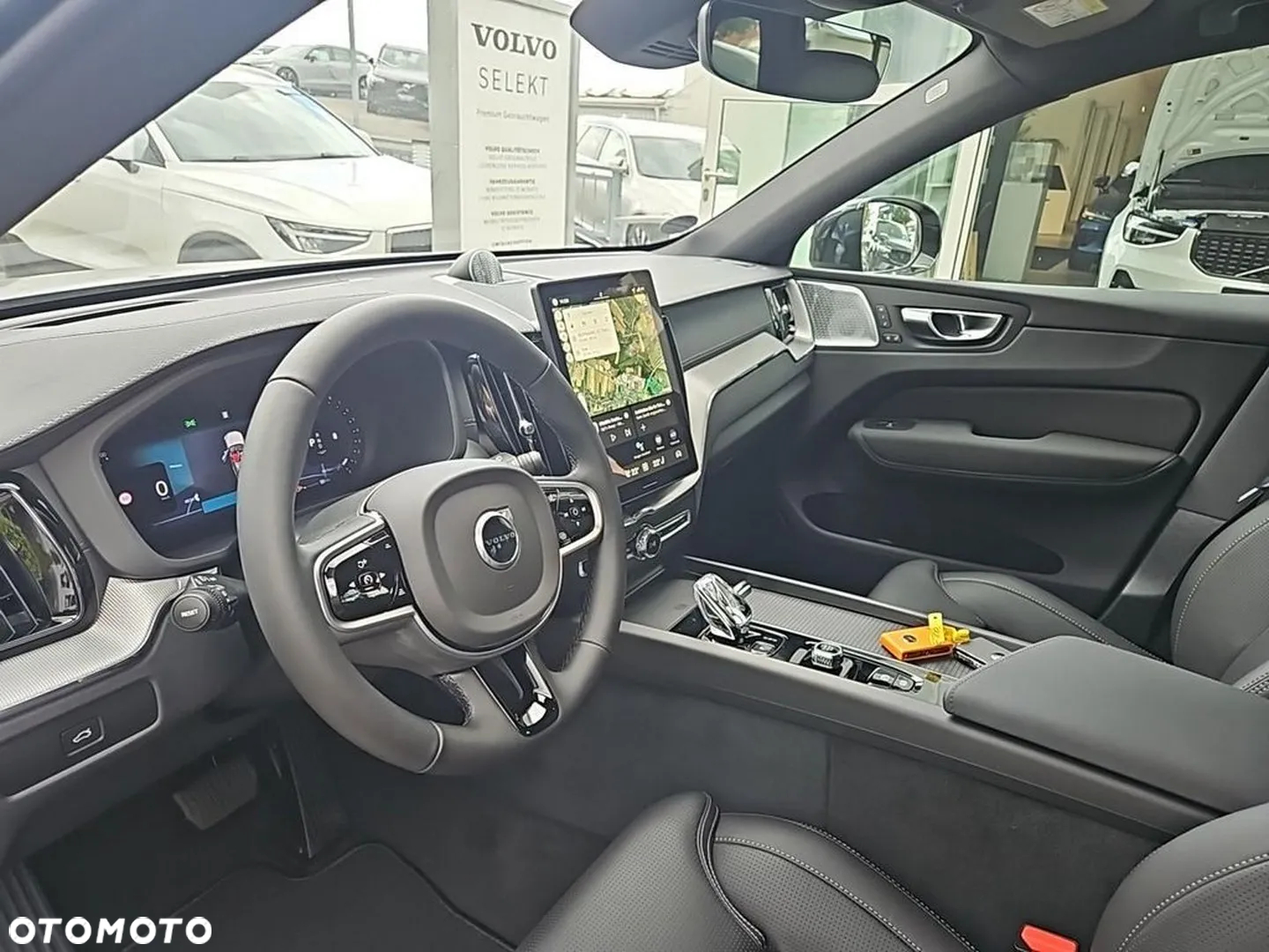 Volvo XC 60 B5 B AWD Ultra Black Edition - 26
