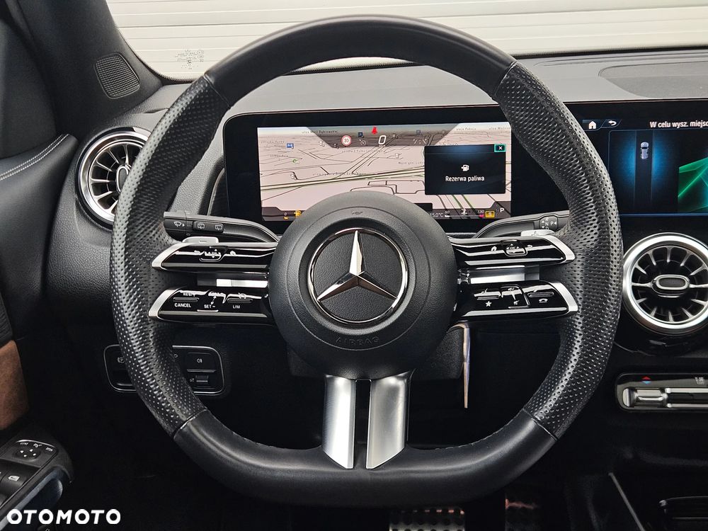 Mercedes-Benz GLB 220 d AMG Line 8G-DCT - 37