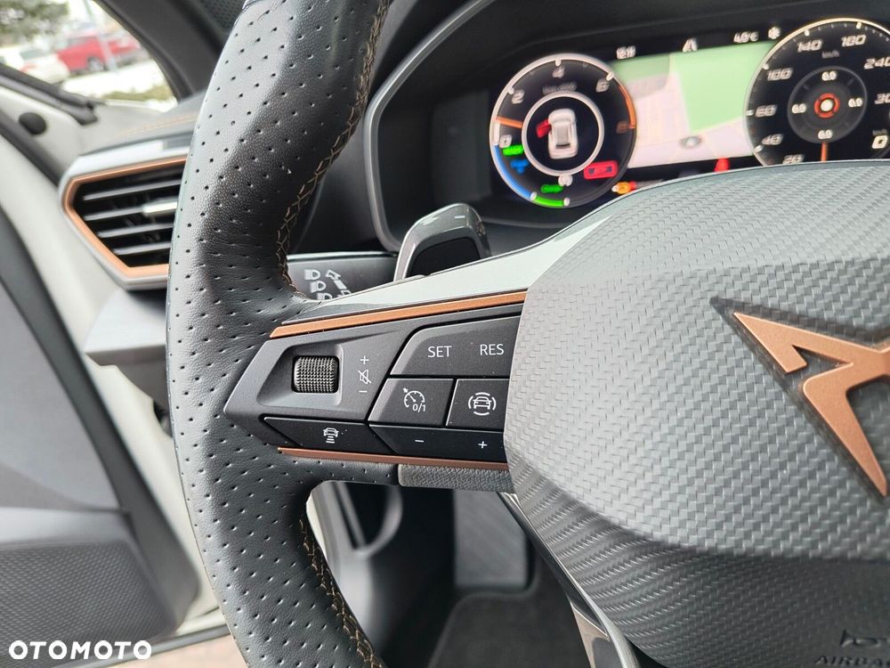 Cupra Formentor 1.4 e-Hybrid DSG - 12