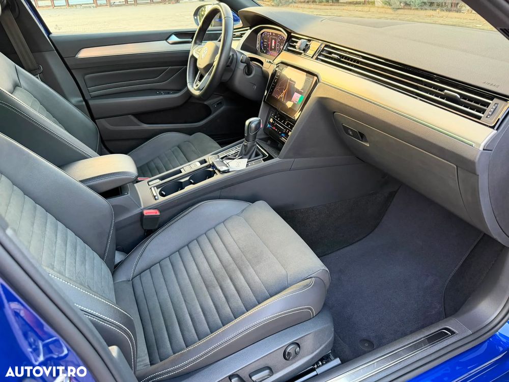 Volkswagen Passat - 12