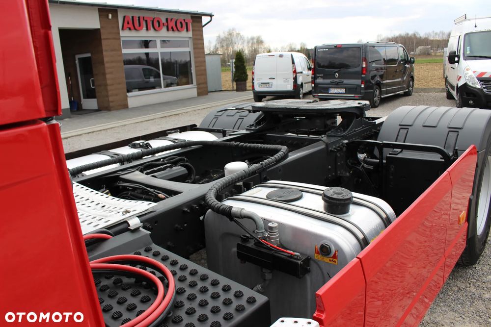 Volvo FH4 500 *E5*EEV / HYDRAULIKA / PEŁNY SPOILER/ *SERWIS FR*/ SUPER STAN / - 16