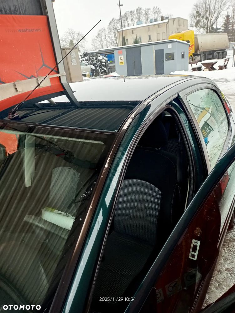 Peugeot 206 1.1 X-Line - 4