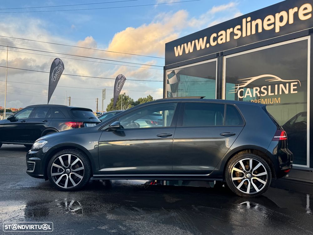 VW Golf 1.4 GTE Plug-In-Hybrid DSG - 2