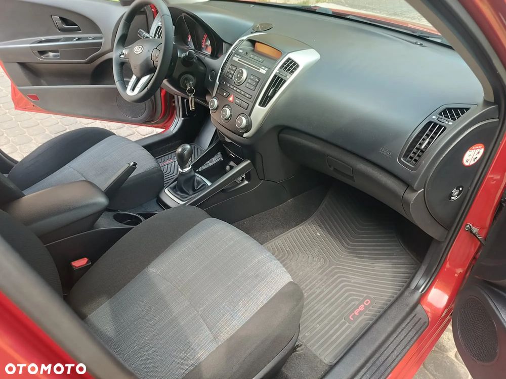 Kia Ceed 1.4 CVVT Edition 7 - 20