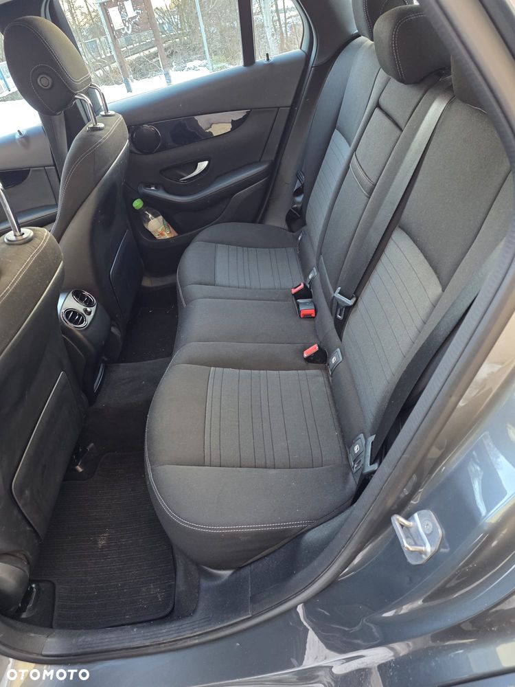 Mercedes-Benz GLC 220 d 4Matic 9G-TRONIC - 17