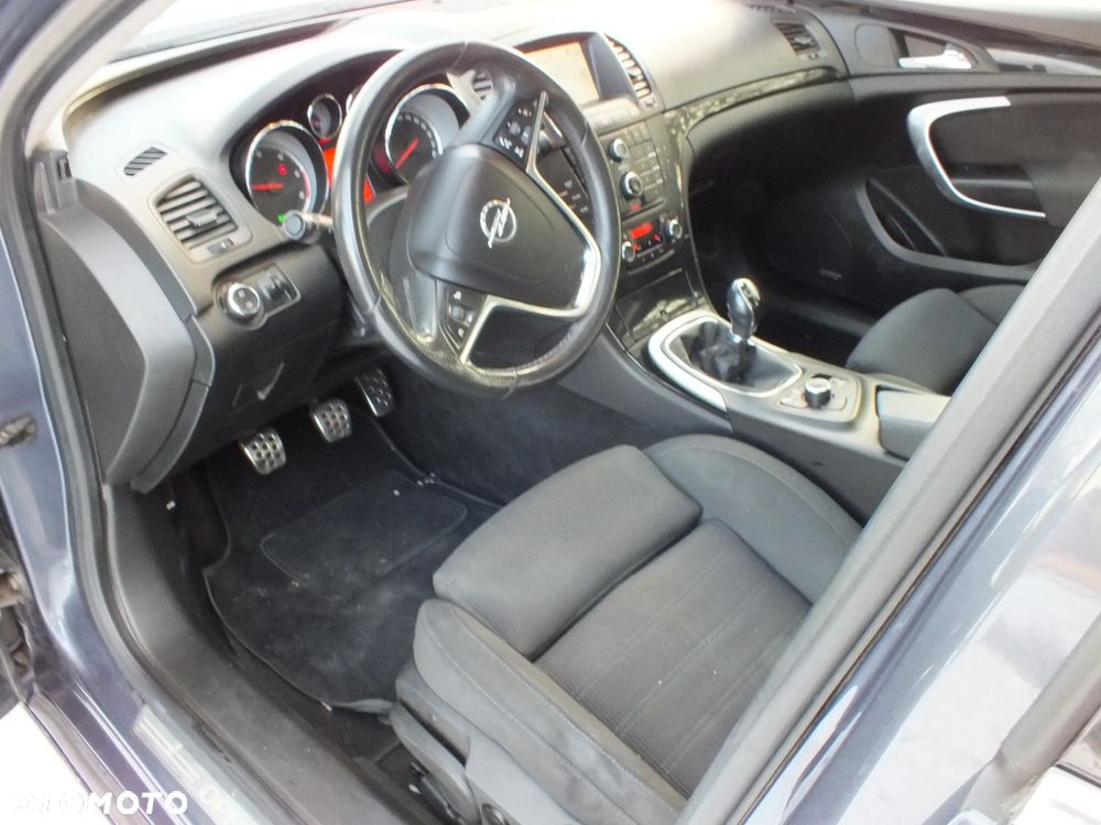 Opel Insignia - 9