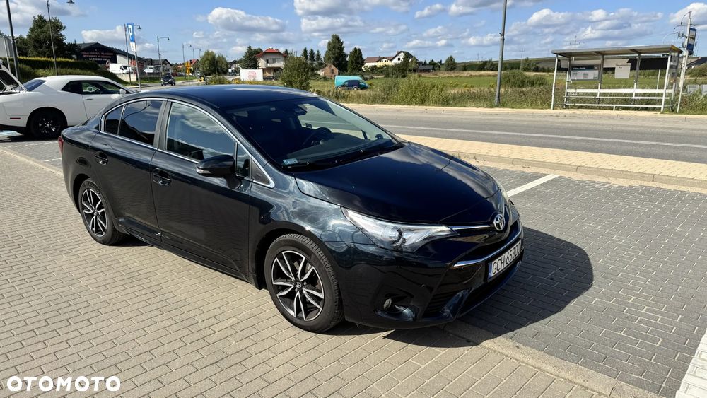 Toyota Avensis - 2