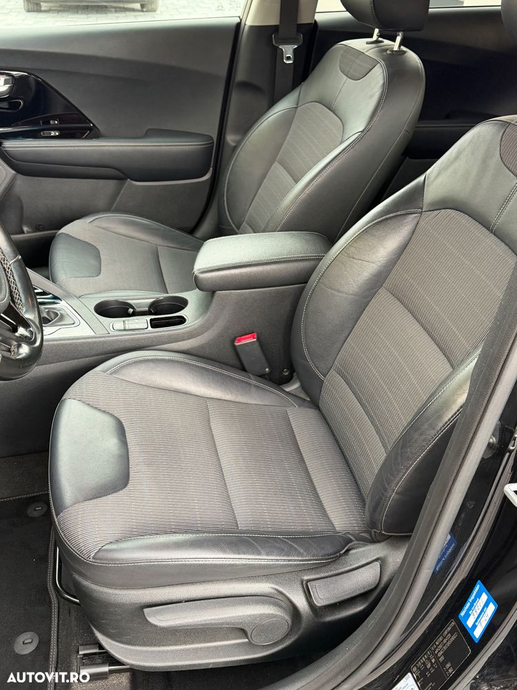 Kia Niro 1.6 GDI 2WD Aut. Spirit - 8