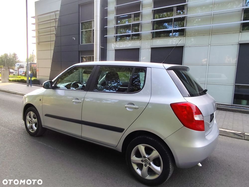 Skoda Fabia 1.2 TSI Ambiente - 6