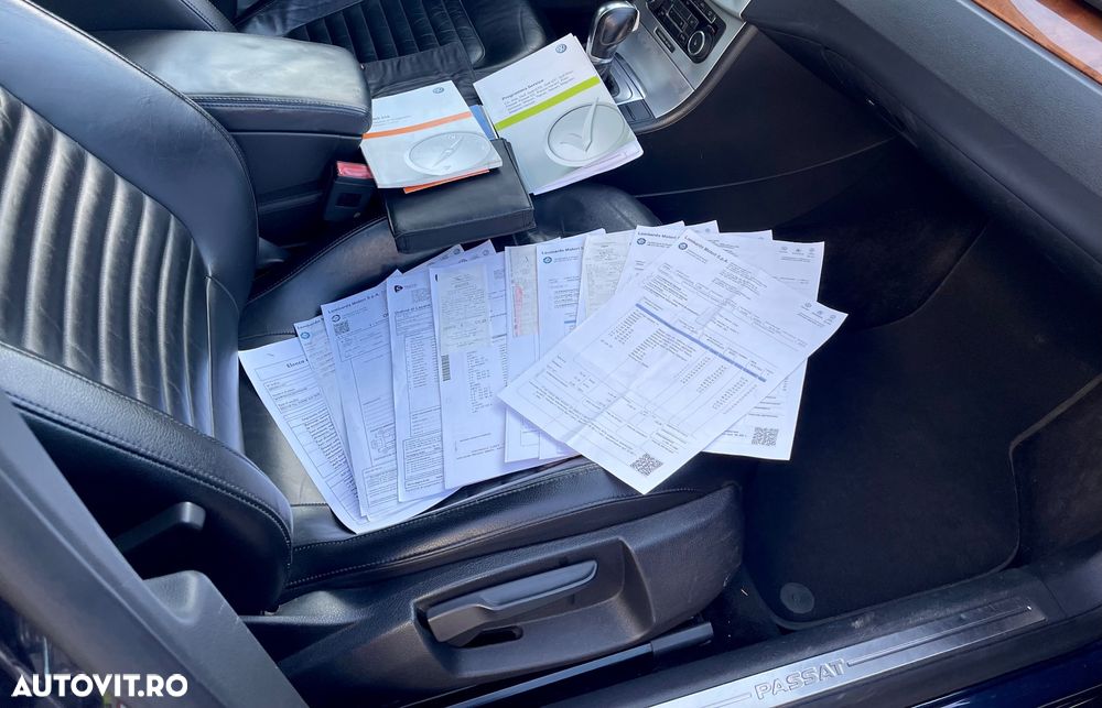 Volkswagen Passat Variant 2.0 TDI 4Motion DPF DSG Highline - 22