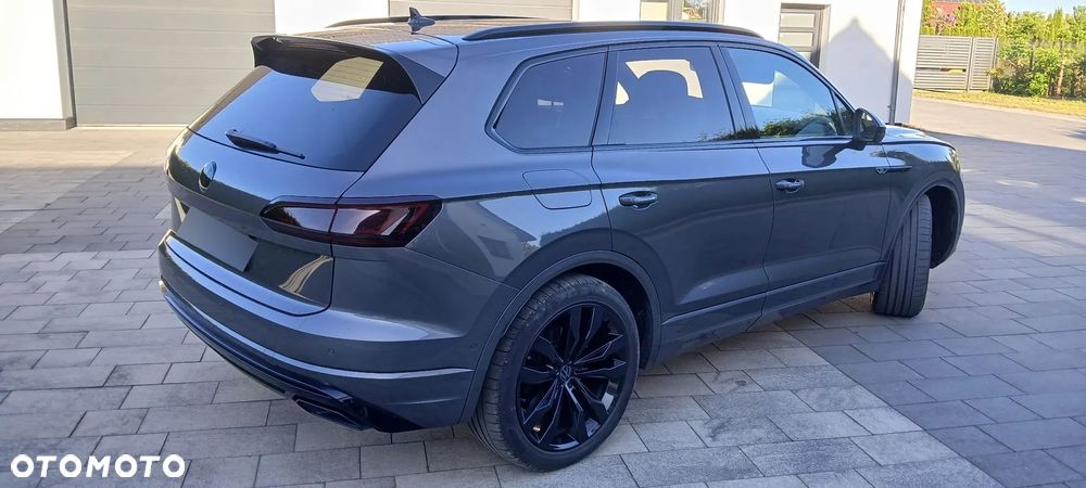 Volkswagen Touareg 3.0 V6 TDI 4Motion R-Line - 3