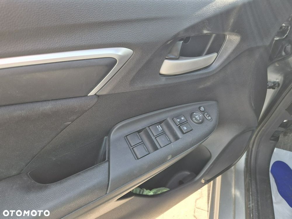 Honda Jazz 1.3 i-VTEC Elegance (ADAS) CVT - 19