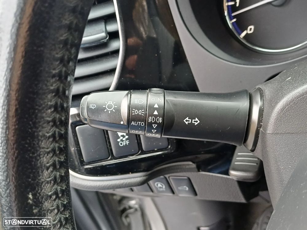 Mitsubishi Outlander 2.2 DI-D Instyle Navi 4WD - 20