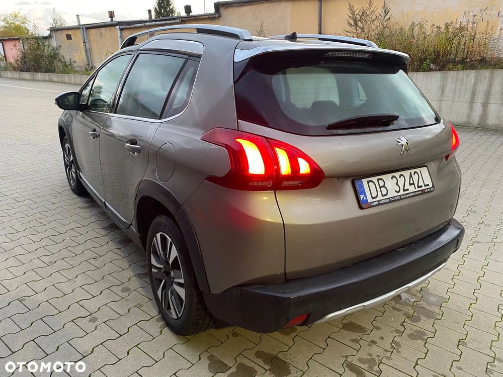 Peugeot 2008 PureTech 82 Active - 11